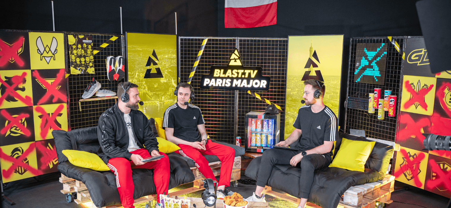 Nagłówek do artykułu o projektcie major we współpracy z marką Adidas