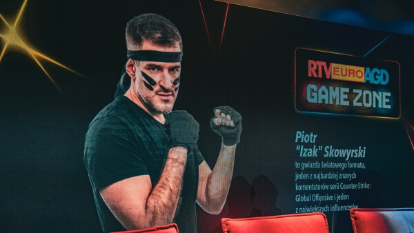 Izak na reklamie RTV Euro AGD Game Zone